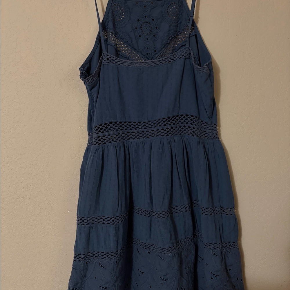 Abercrombie & Fitch Navy eyelet Lace Detail Dress size small